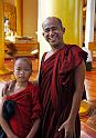 Monks_Shwedagon Pagoda